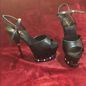 Black/pewter “stripper” platform heels -